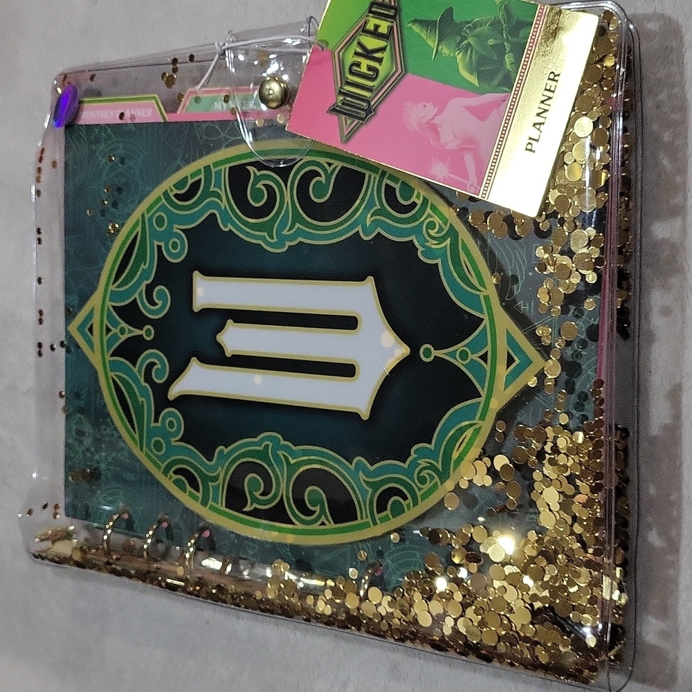 Wicked Planner with Gold Accents - Picture 2 of 15